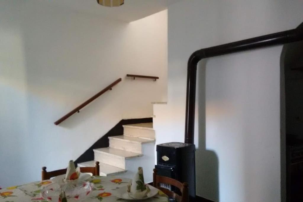 Ca Du Brenta Casa Nel Cuore Della Liguria Holiday home Chiusavecchia